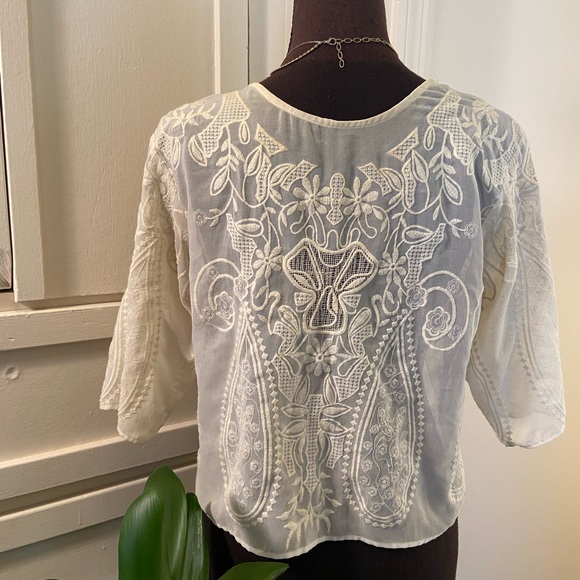 Vintage Lace Blouse | Cream Lace Blouse - Picture 6 of 6